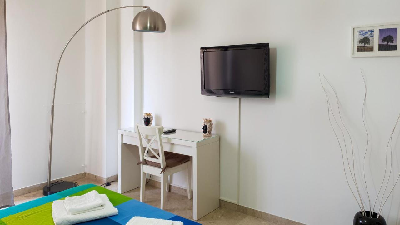 Papillon Bnb Palermo Luaran gambar