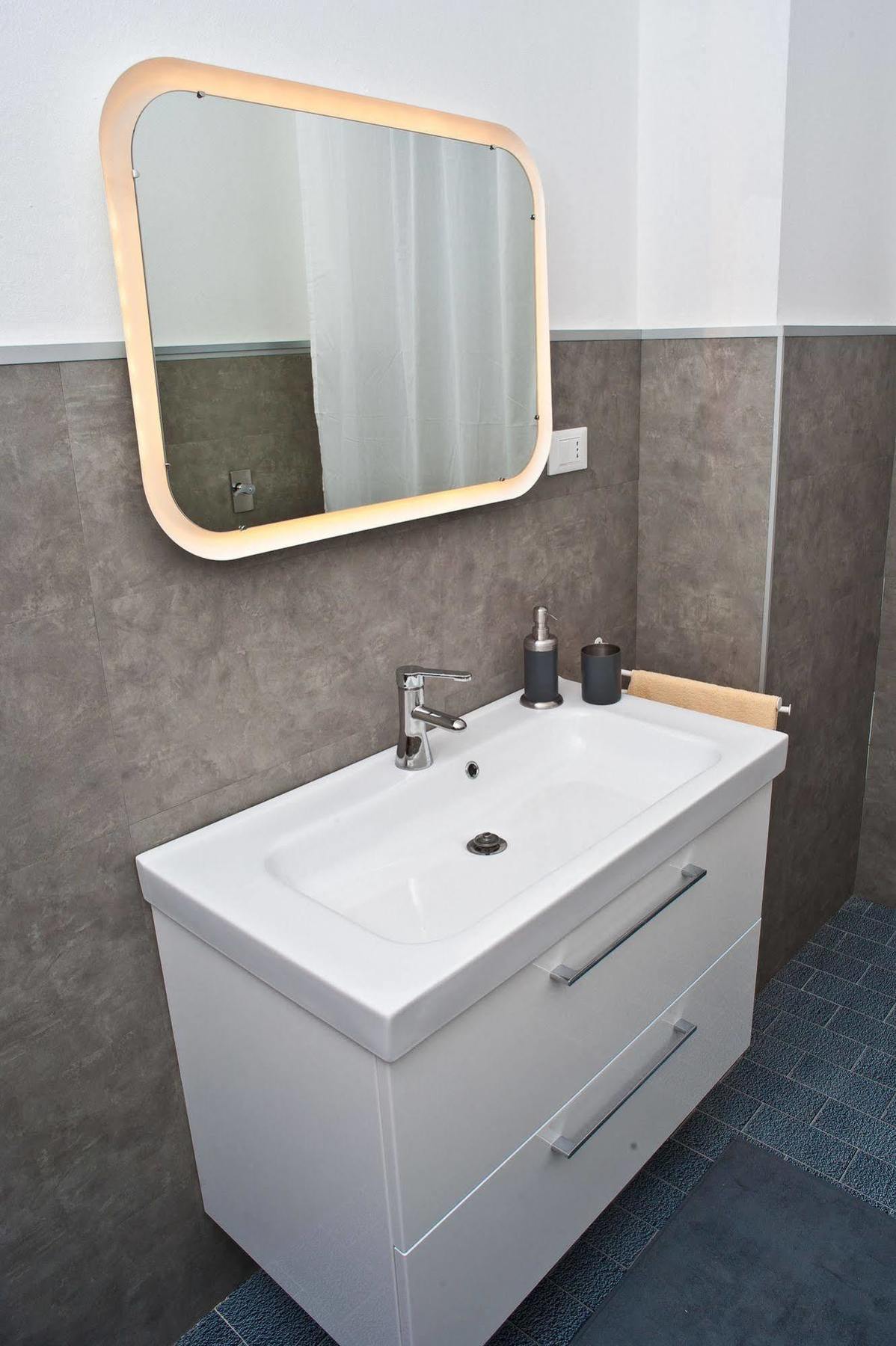 Papillon Bnb Palermo Luaran gambar