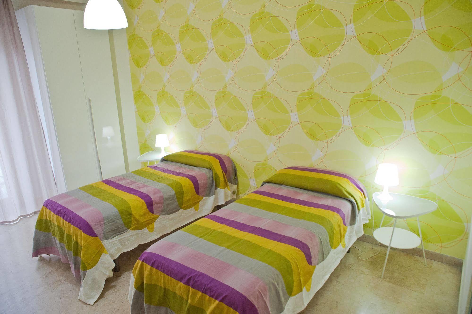 Papillon Bnb Palermo Luaran gambar