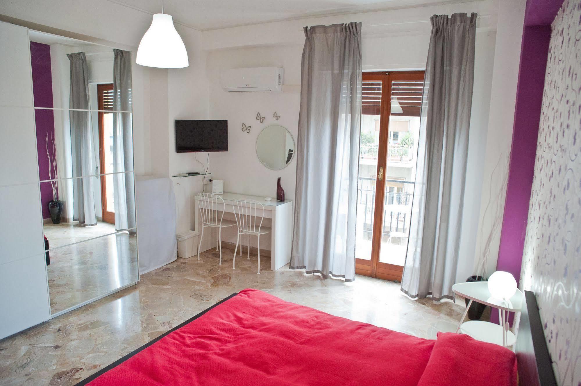 Papillon Bnb Palermo Luaran gambar